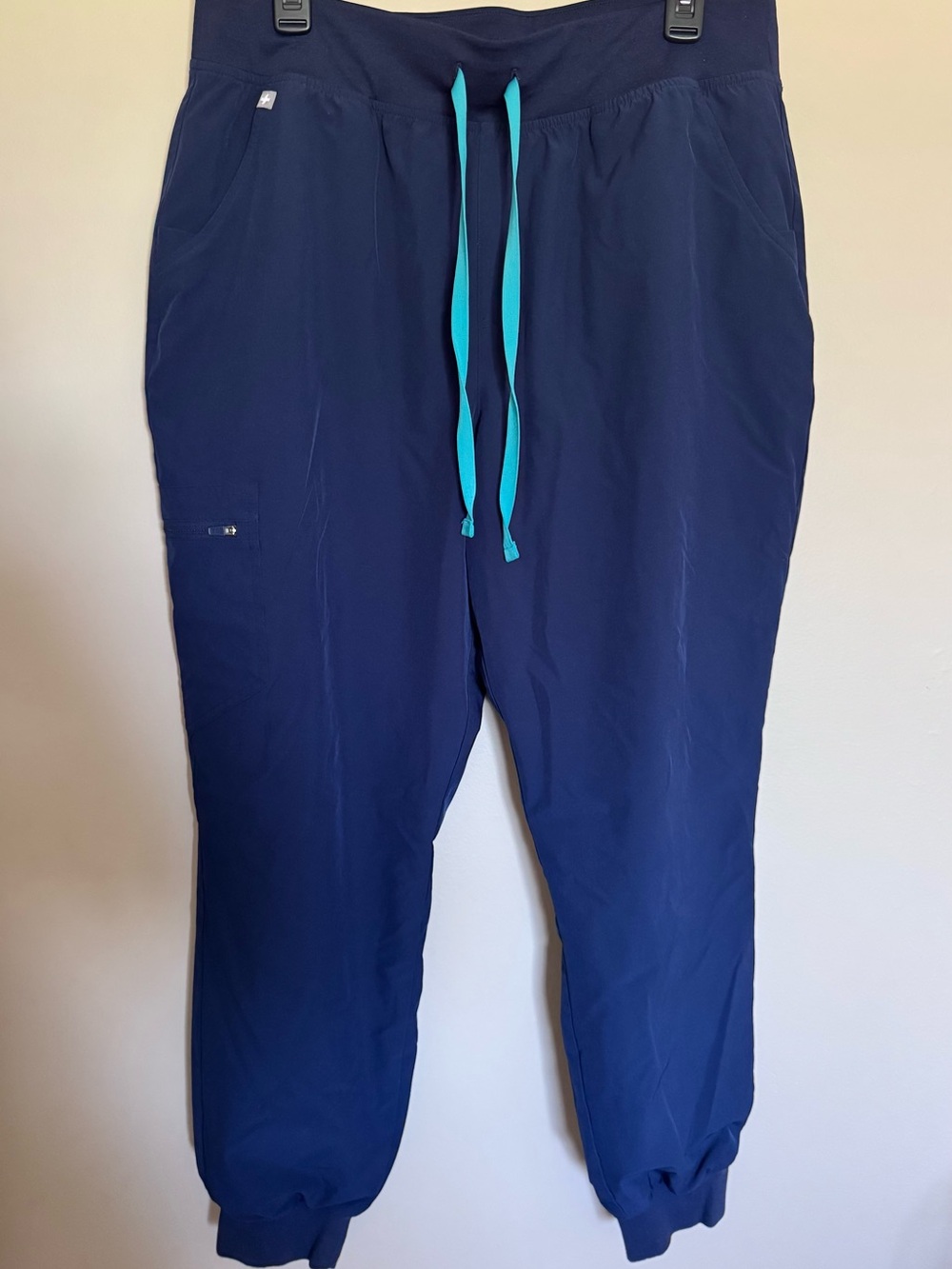 Figs Navy Zamora Jogger Scrub Pant